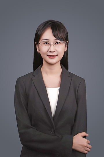 孙月桐老师照片